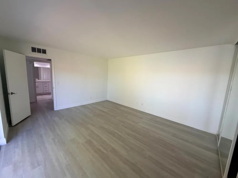 273 ARABIAN ROAD Palm Springs, FL 33461