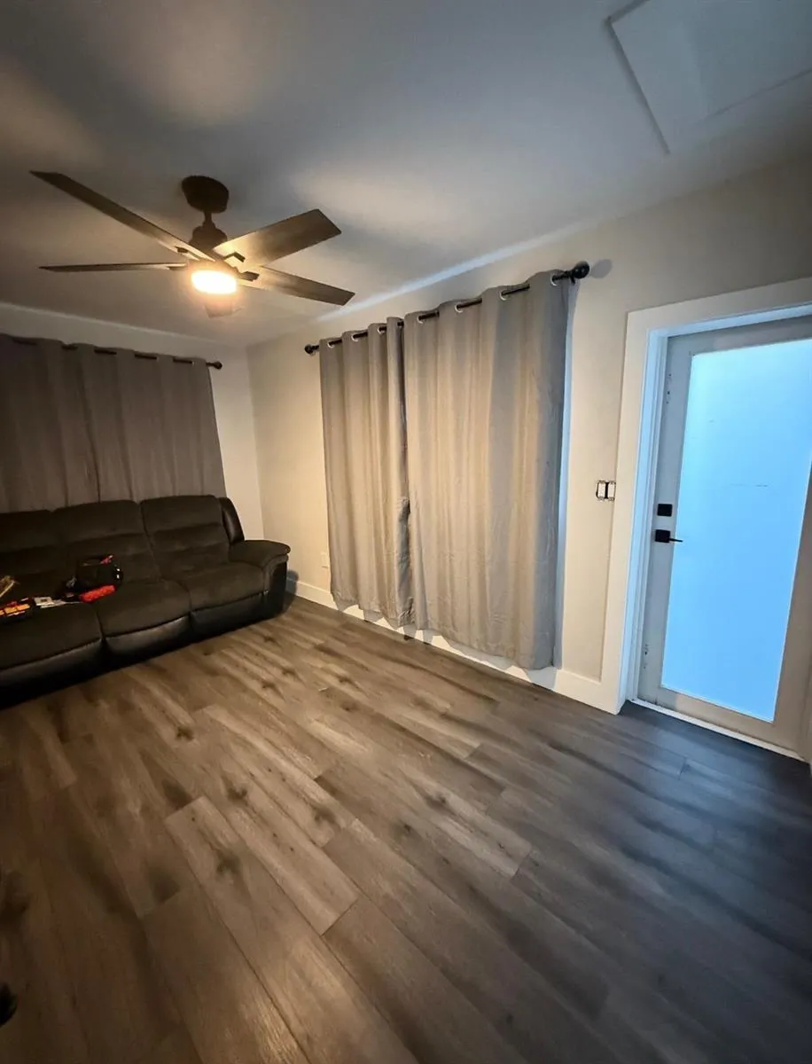 321 65th Terrace Hollywood, FL 33024