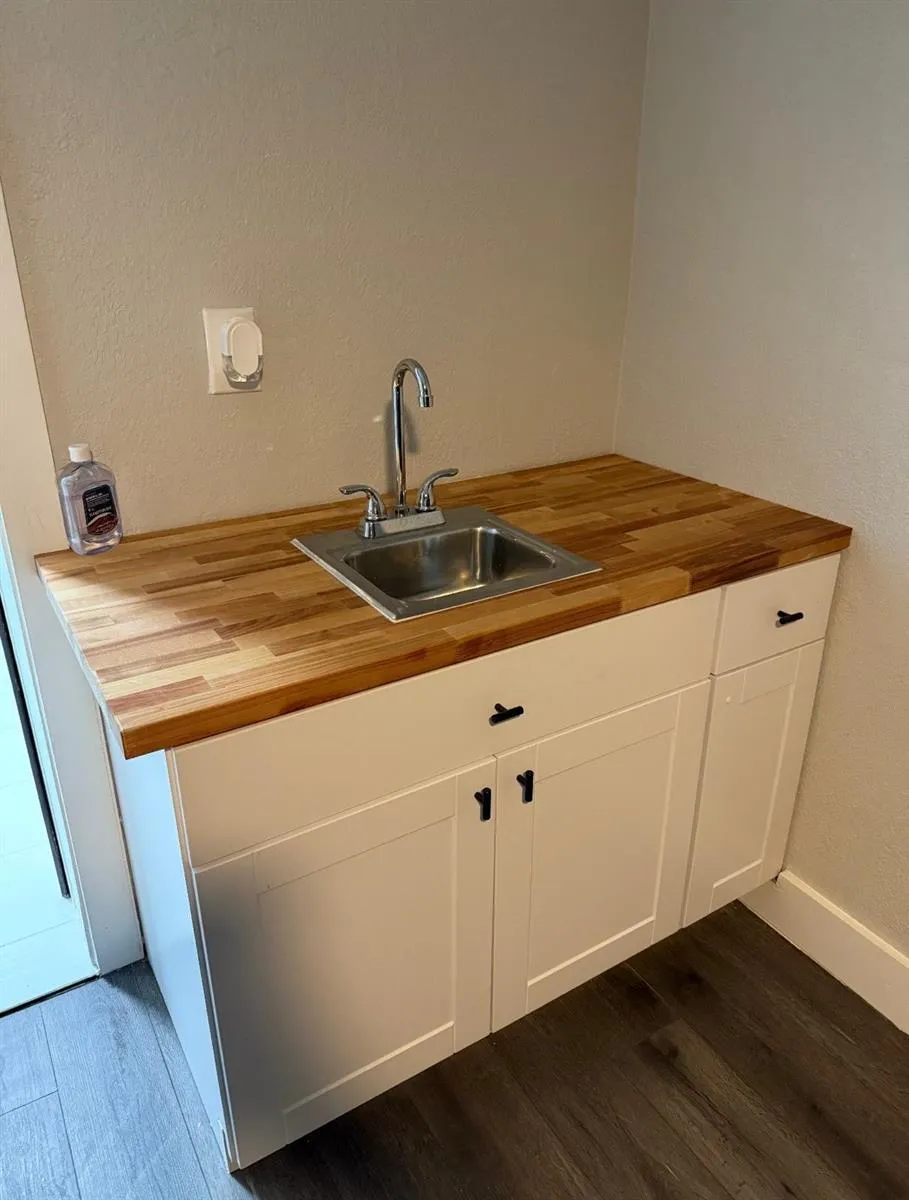 321 65th Terrace Hollywood, FL 33024