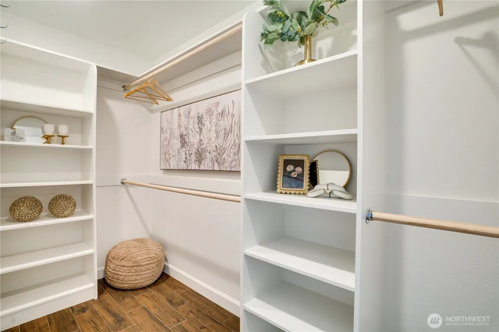 3307 Heather Place W University Place, WA 98466