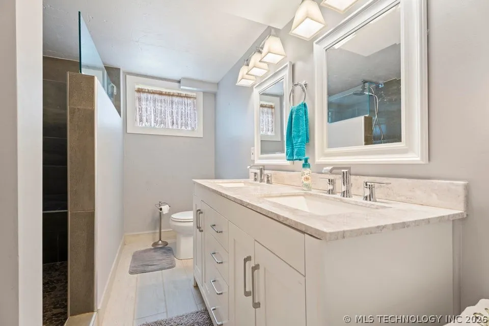 8823 Keller Road Grove, OK 74344