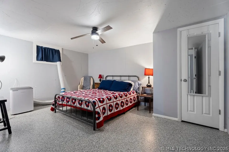 8823 Keller Road Grove, OK 74344