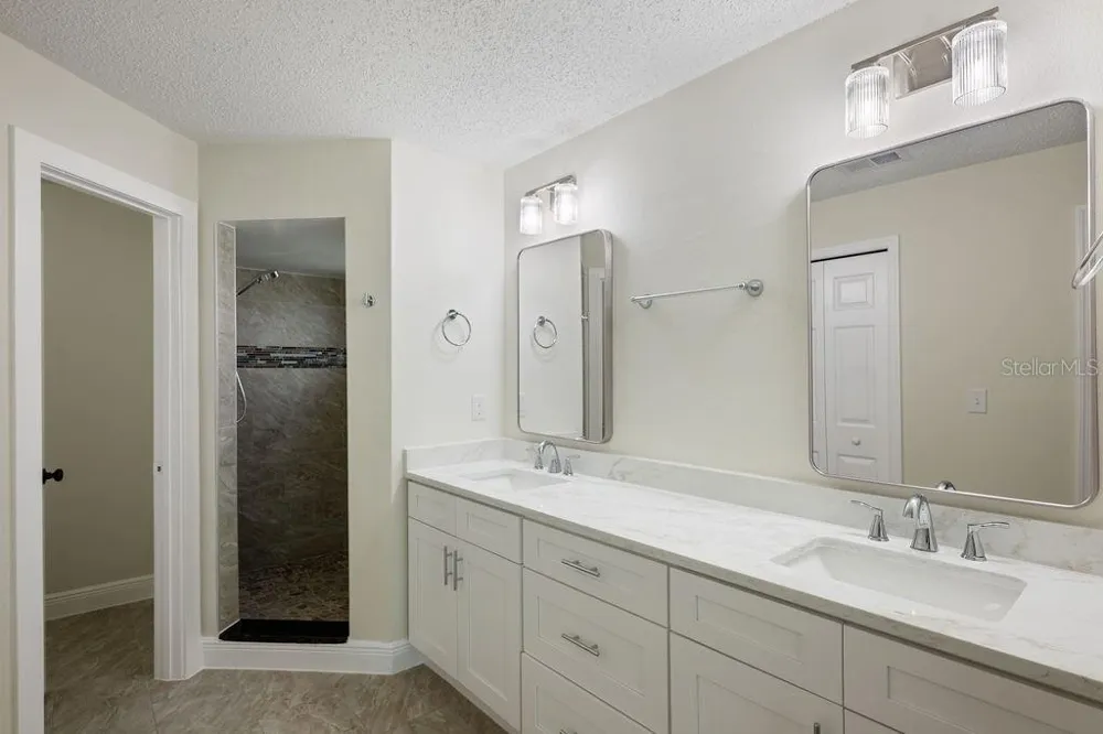 54 DORSET DRIVE Kissimmee, FL 34758