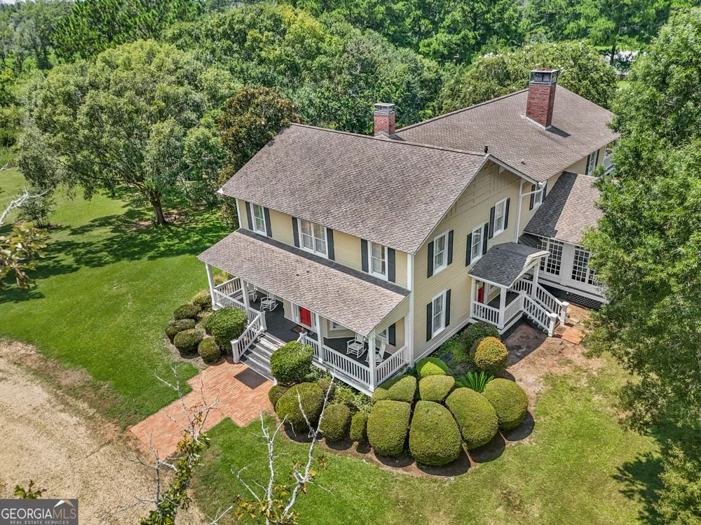 2431 Tarva RD Albany, GA 31721