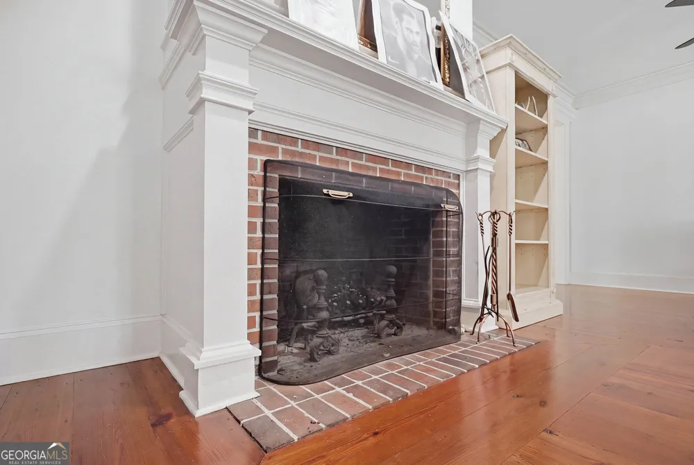 2431 Tarva RD Albany, GA 31721