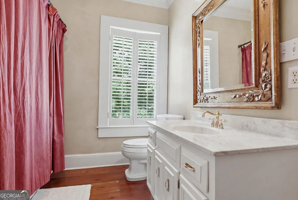 2431 Tarva RD Albany, GA 31721