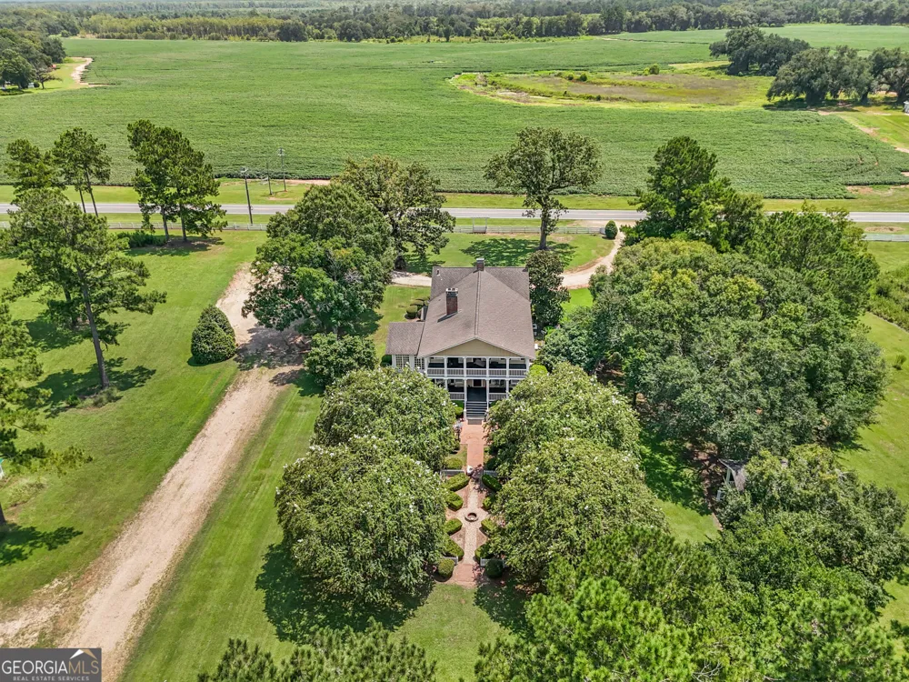 2431 Tarva RD Albany, GA 31721