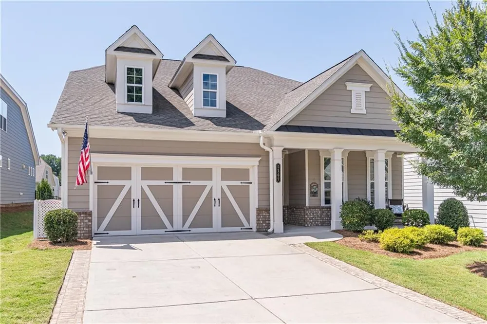 5107 Watchmans Cove Gainesville, GA 30504