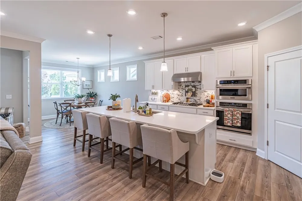 5107 Watchmans Cove Gainesville, GA 30504