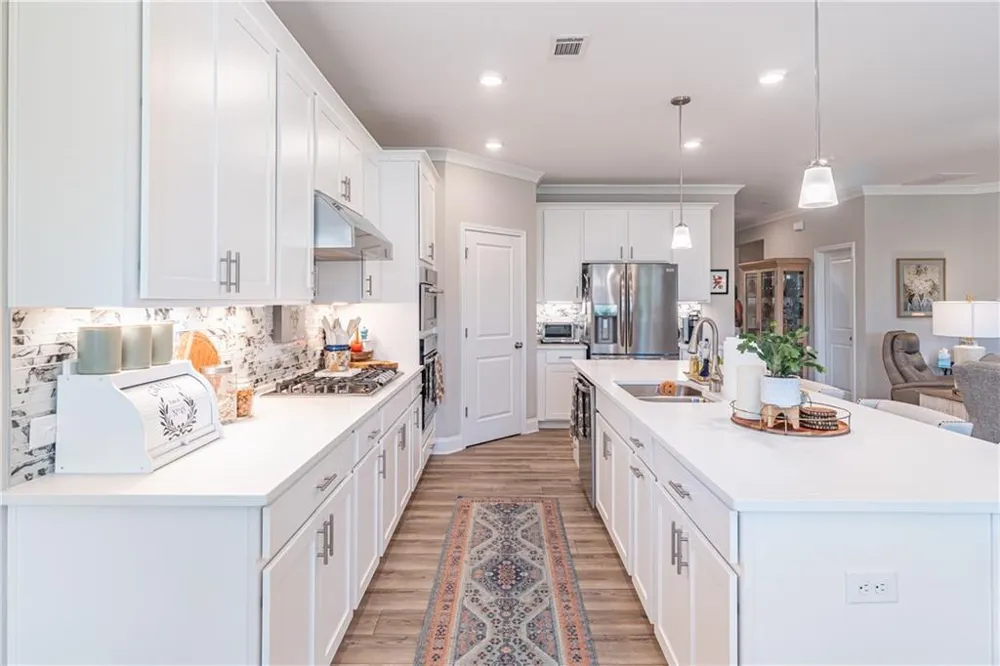 5107 Watchmans Cove Gainesville, GA 30504