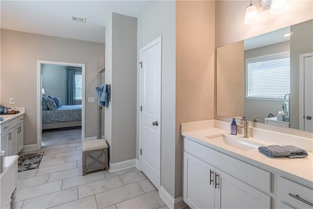 5107 Watchmans Cove Gainesville, GA 30504
