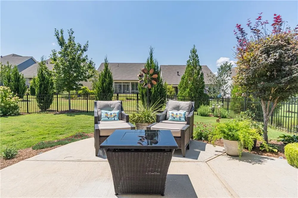 5107 Watchmans Cove Gainesville, GA 30504