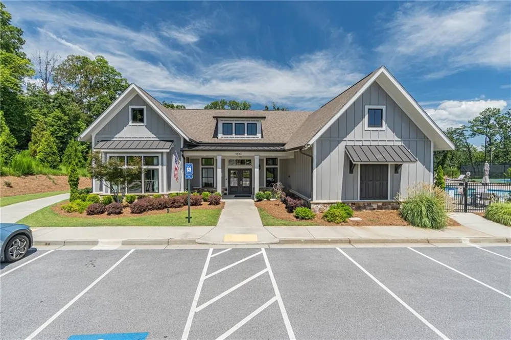 5107 Watchmans Cove Gainesville, GA 30504