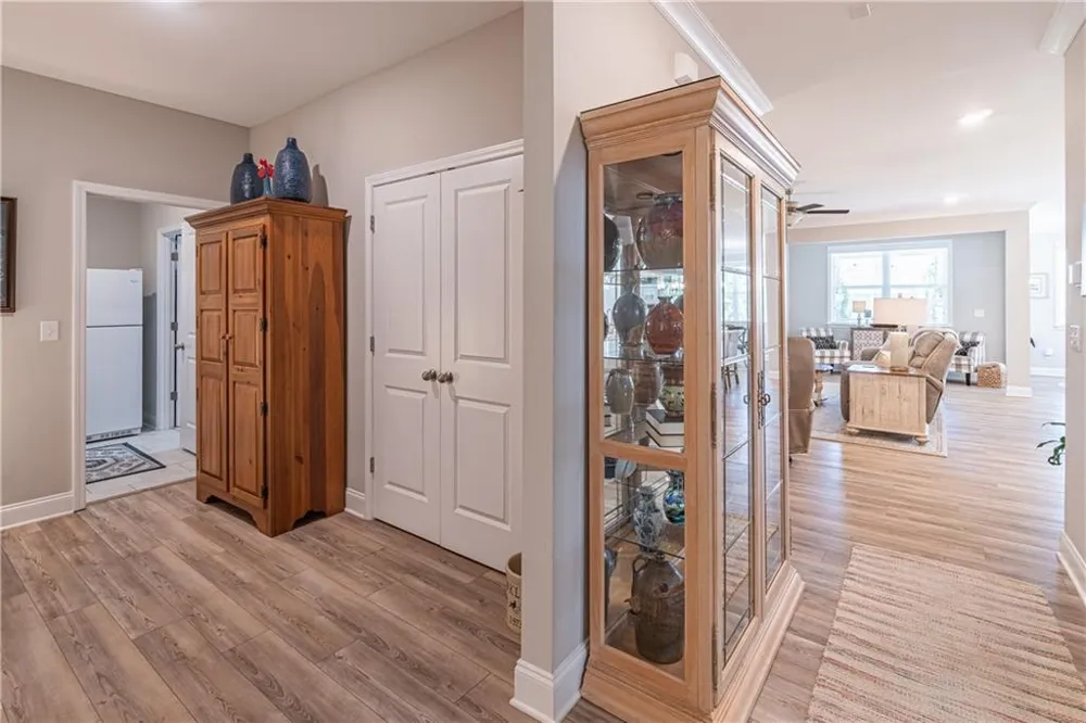 5107 Watchmans Cove Gainesville, GA 30504