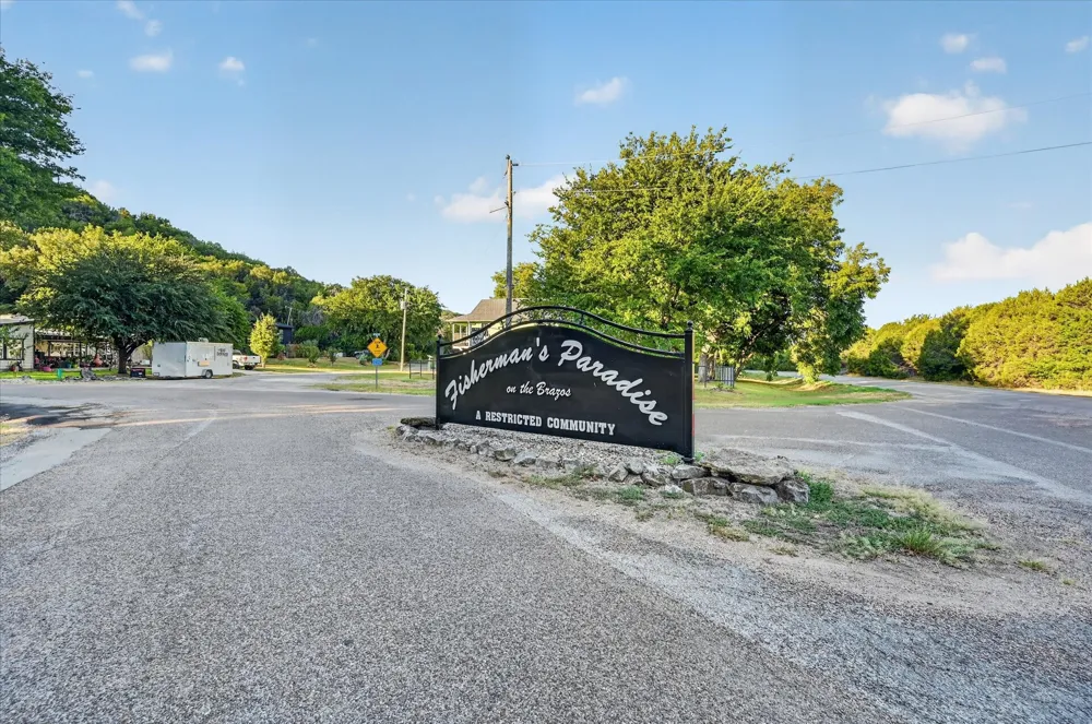 9600 Eagles Nest Court Rio Vista, TX 76093