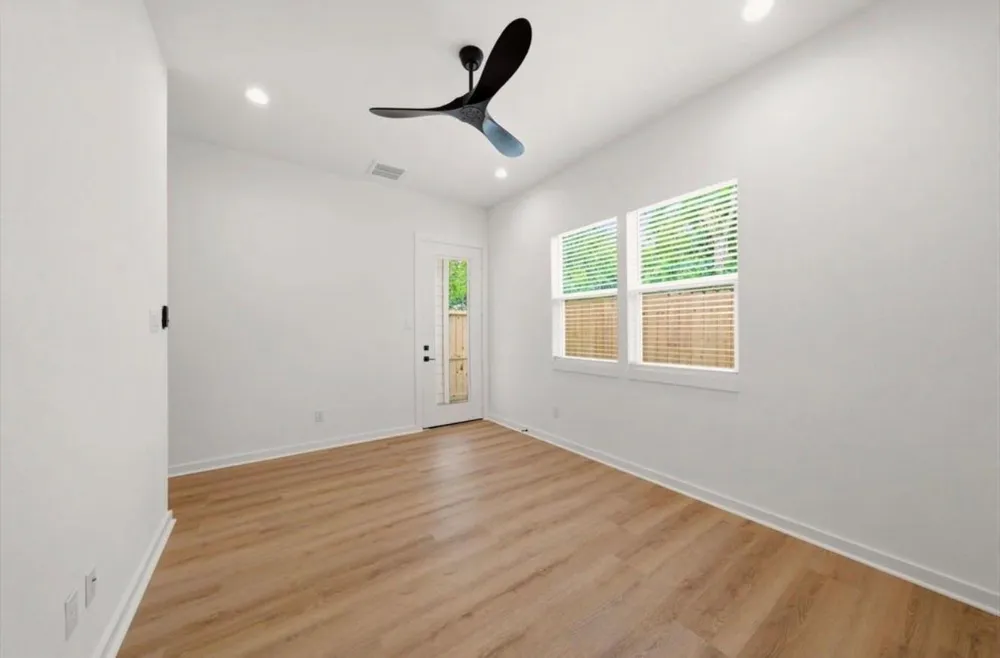 8203 Calhoun Road #A Houston, TX 77033
