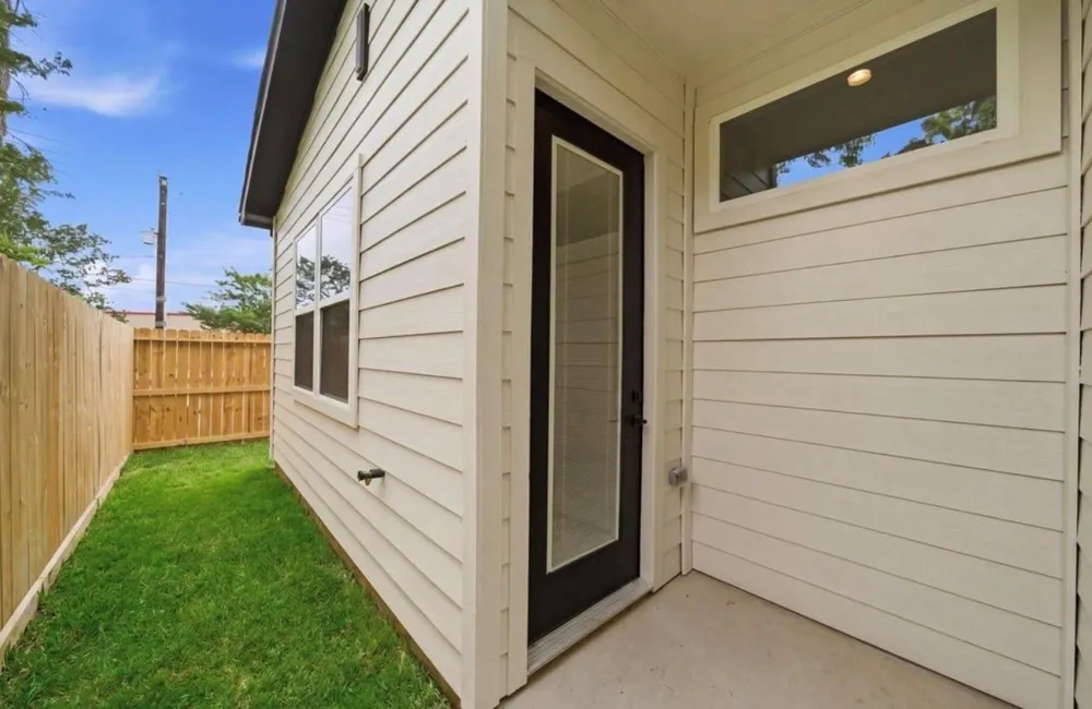 8203 Calhoun Road #A Houston, TX 77033