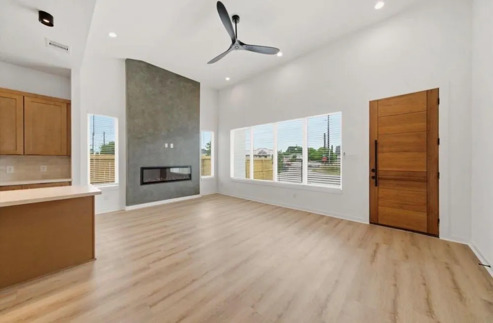 8203 Calhoun Road #A Houston, TX 77033