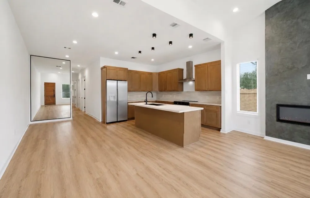 8203 Calhoun Road #A Houston, TX 77033