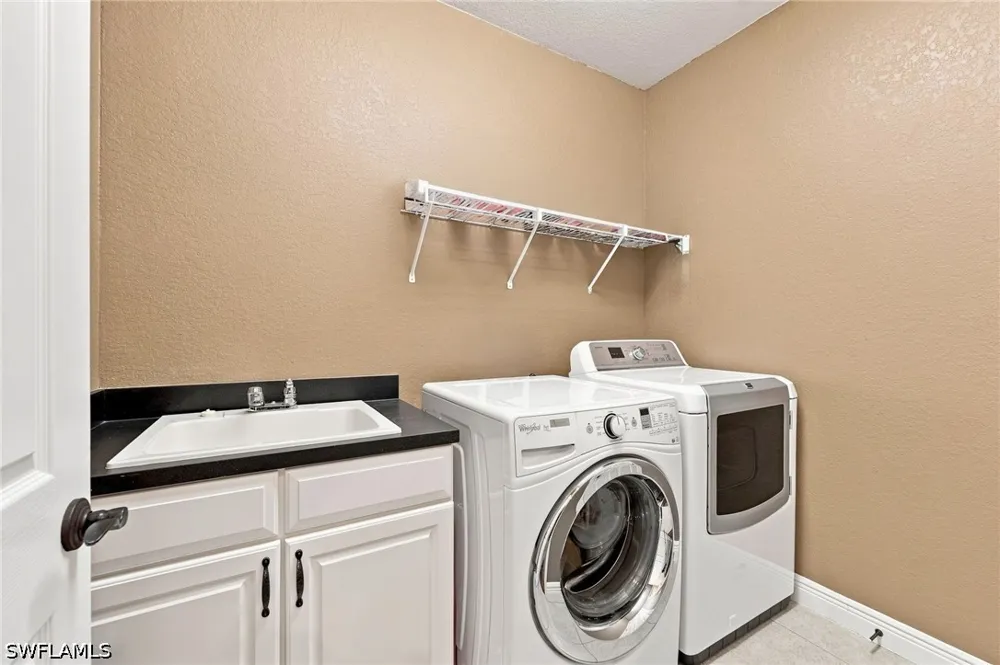 Maddelena Circle Estero, FL 33967