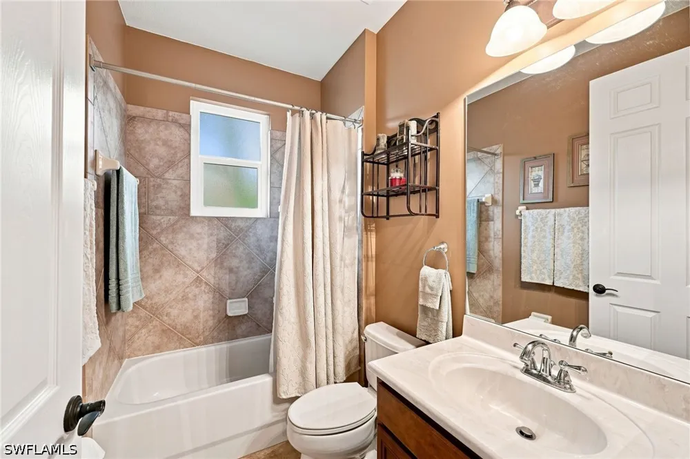 Maddelena Circle Estero, FL 33967