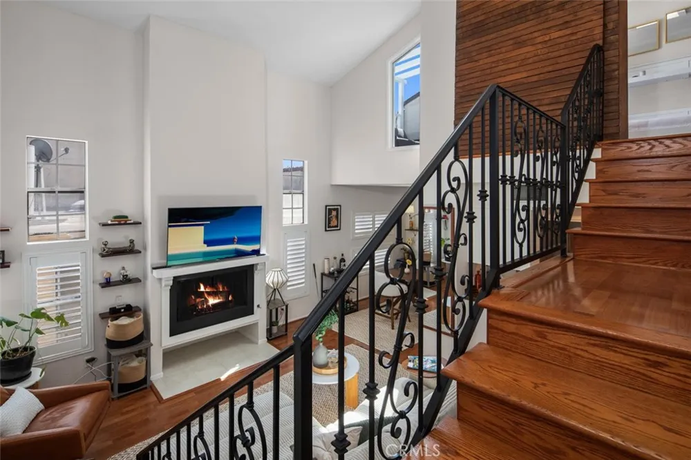 10365 Almayo Avenue #6 Los Angeles, CA 90064
