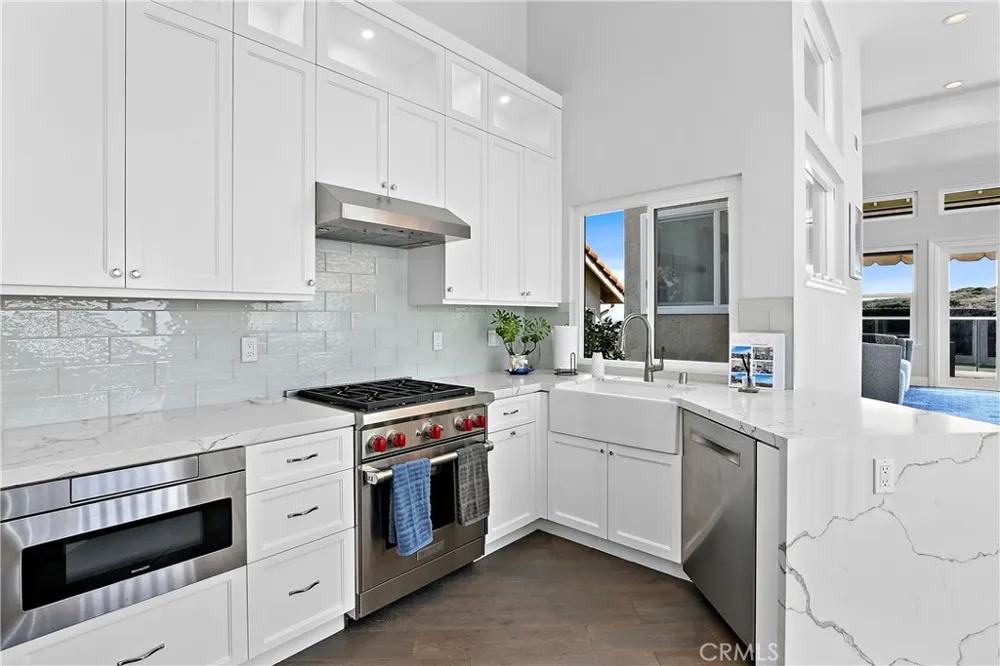 75 Palm Beach Court Dana Point, CA 92629