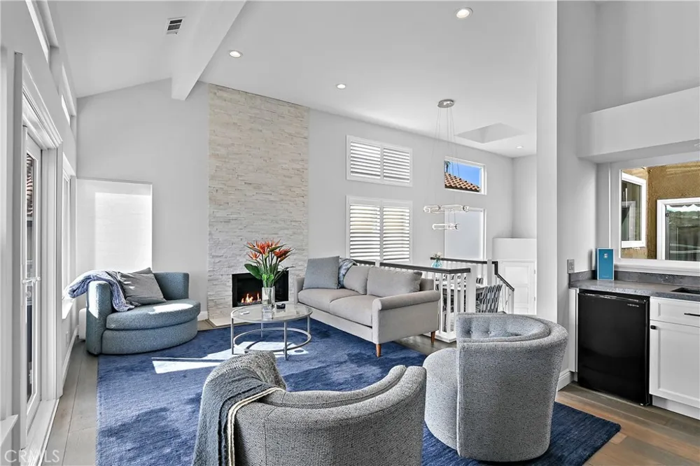 75 Palm Beach Court Dana Point, CA 92629