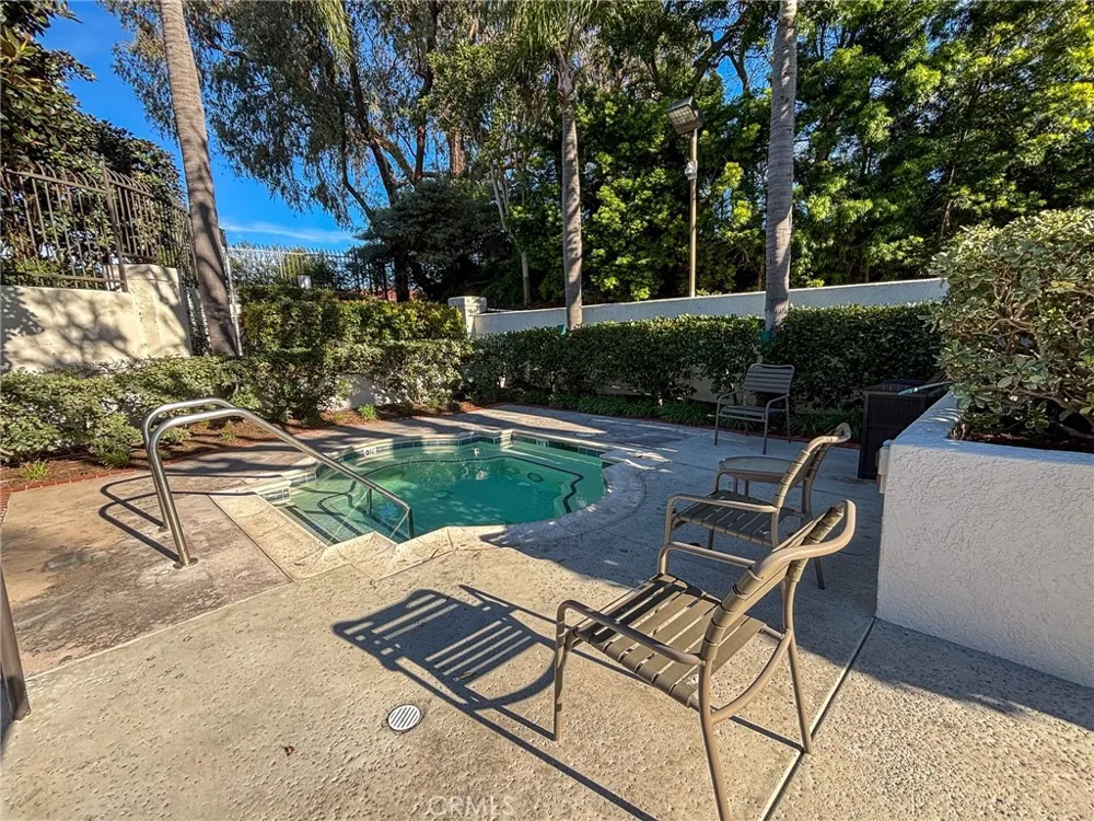 75 Palm Beach Court Dana Point, CA 92629