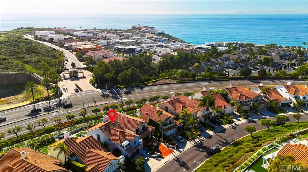 75 Palm Beach Court Dana Point, CA 92629
