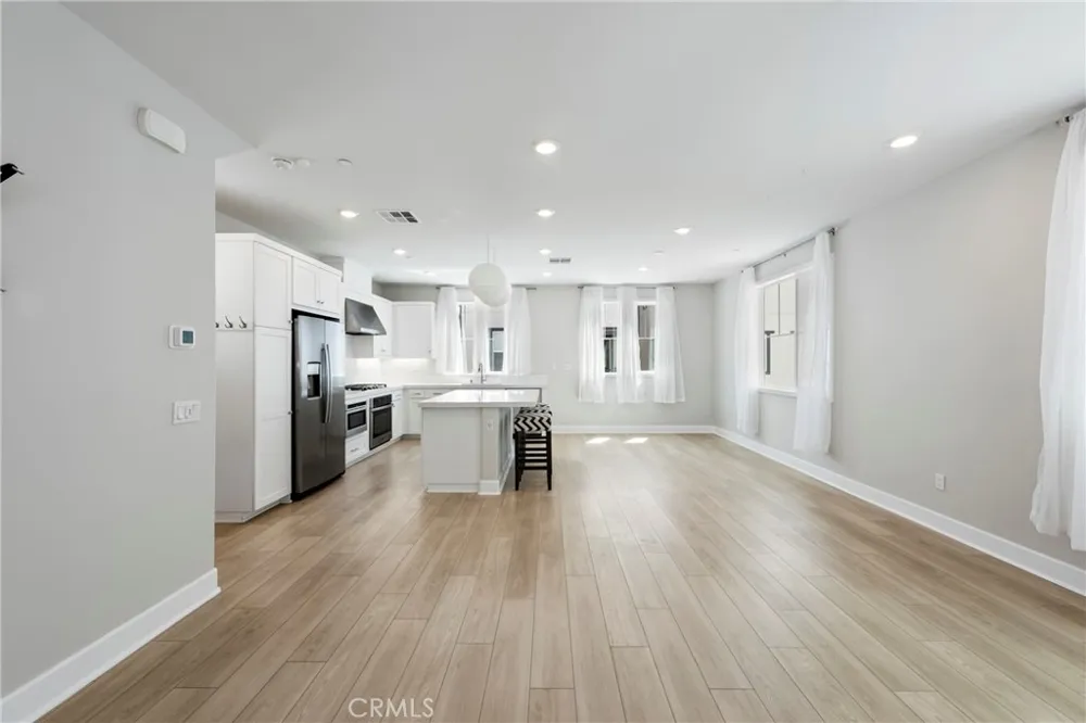 3039 Tallahassee Simi Valley, CA 93065