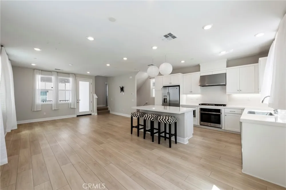 3039 Tallahassee Simi Valley, CA 93065
