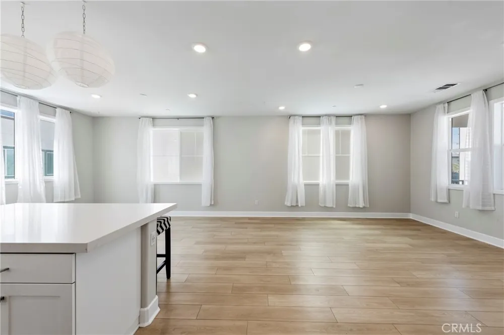 3039 Tallahassee Simi Valley, CA 93065