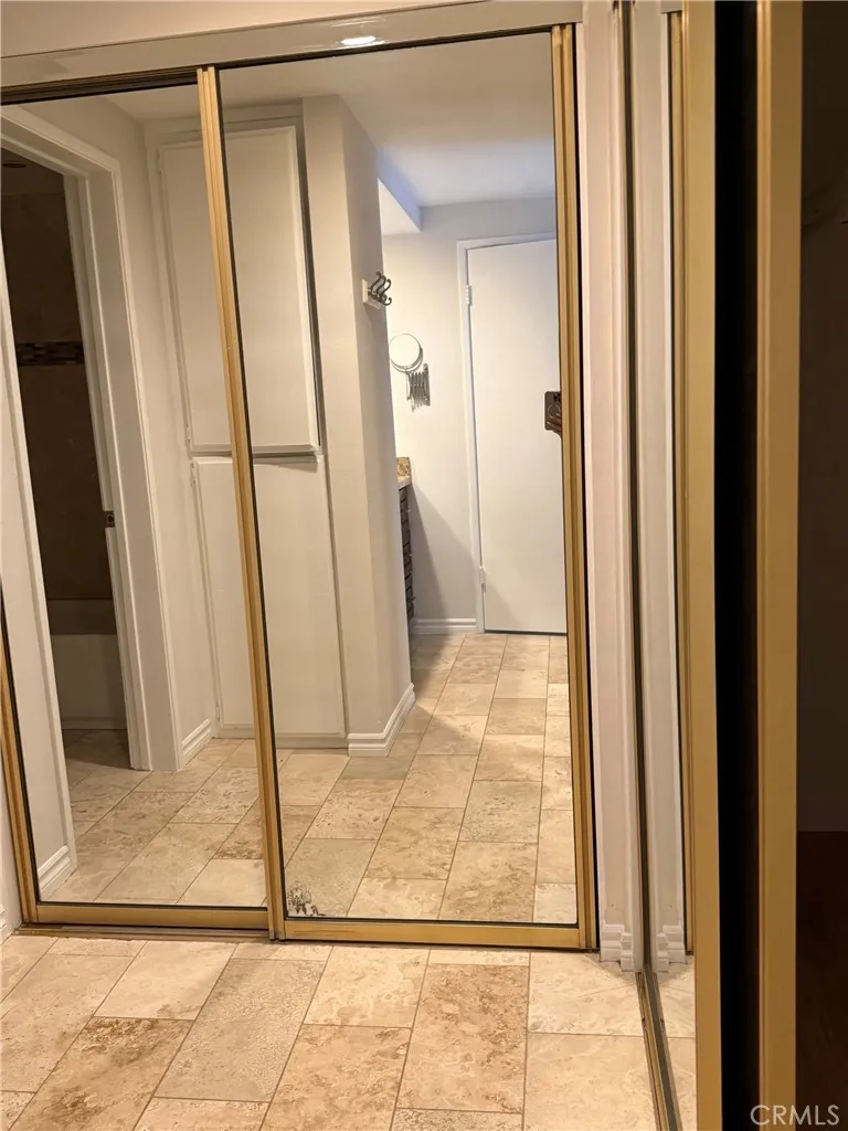 2322 Palos Verdes W #105 Palos Verdes Estates, CA 90274