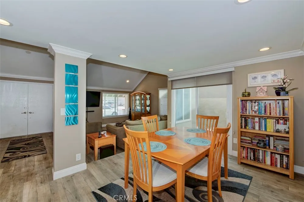 24532 Via Tonada Lake Forest, CA 92630