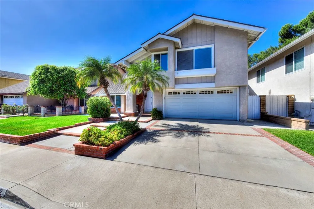 24532 Via Tonada Lake Forest, CA 92630