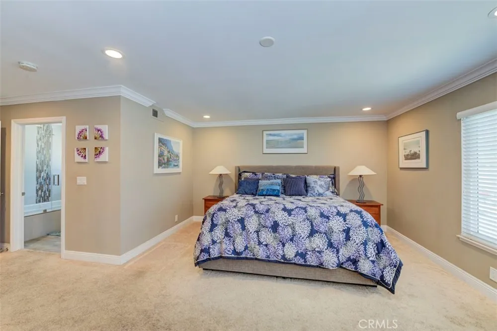 24532 Via Tonada Lake Forest, CA 92630