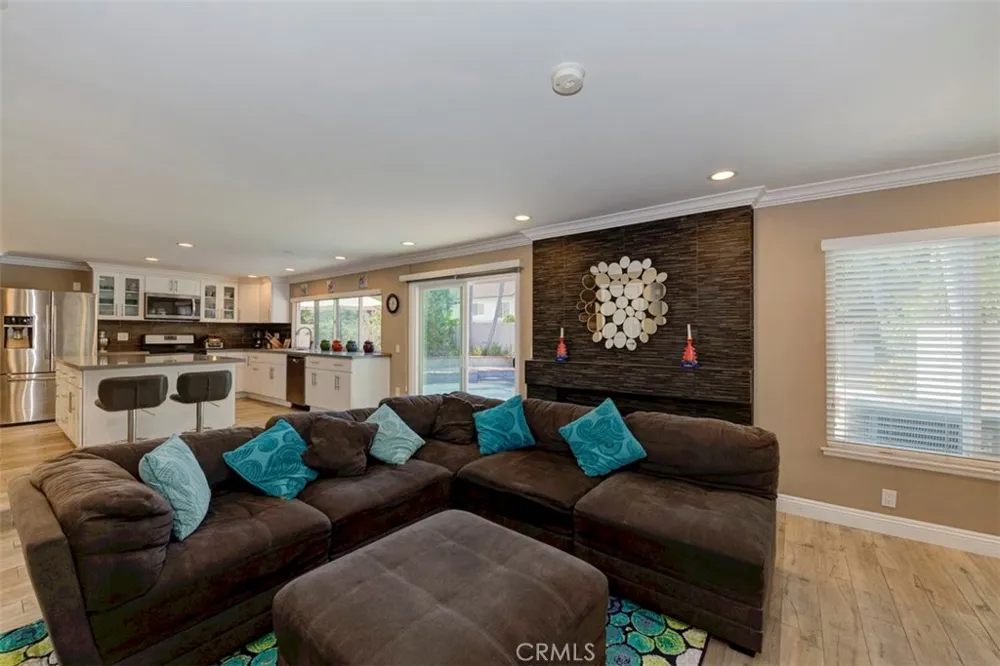24532 Via Tonada Lake Forest, CA 92630