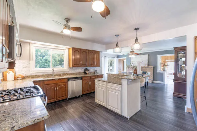 37 Fairfield Drive Coldwater, MI 49036