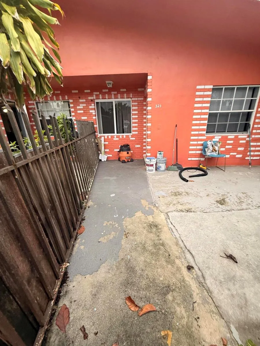 321 NW 57TH STREET Oakland Park, FL 33309