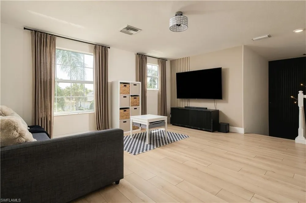 2109 Clementine Street Naples, FL 34120