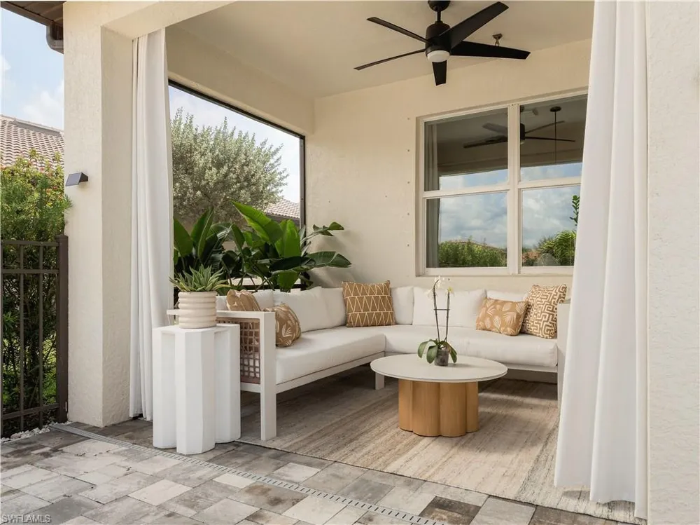 2109 Clementine Street Naples, FL 34120