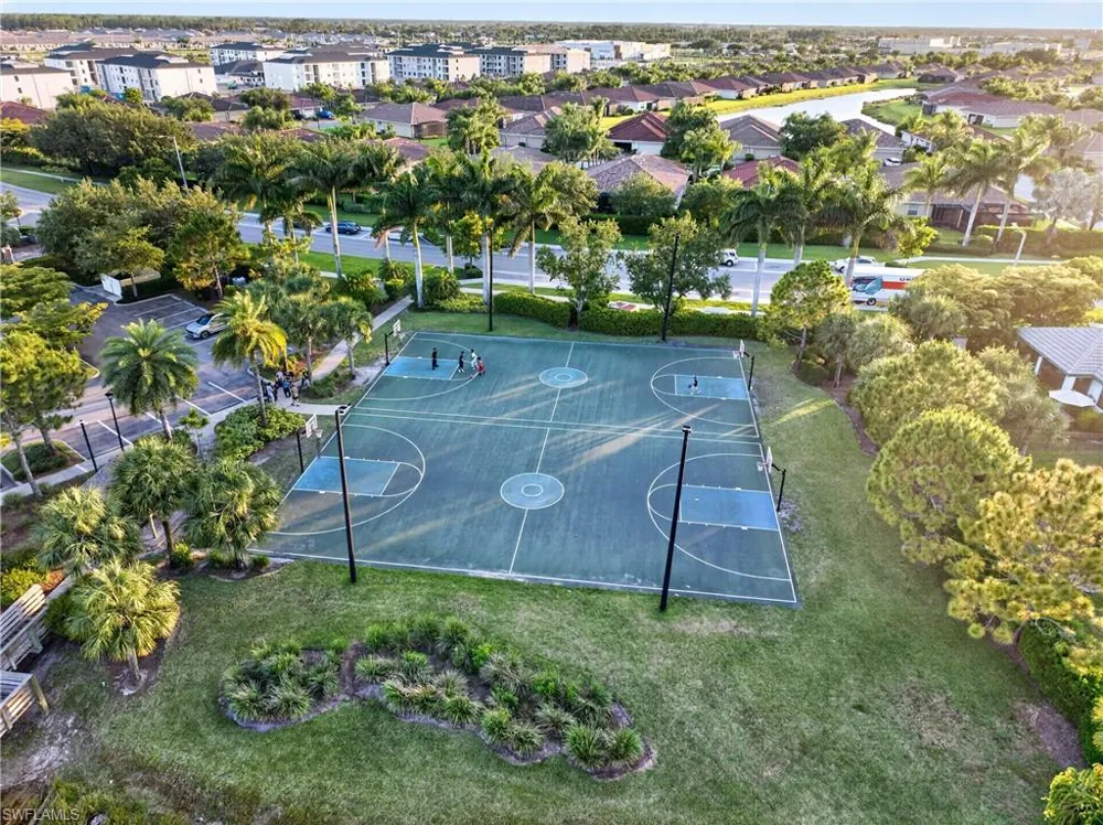 2109 Clementine Street Naples, FL 34120
