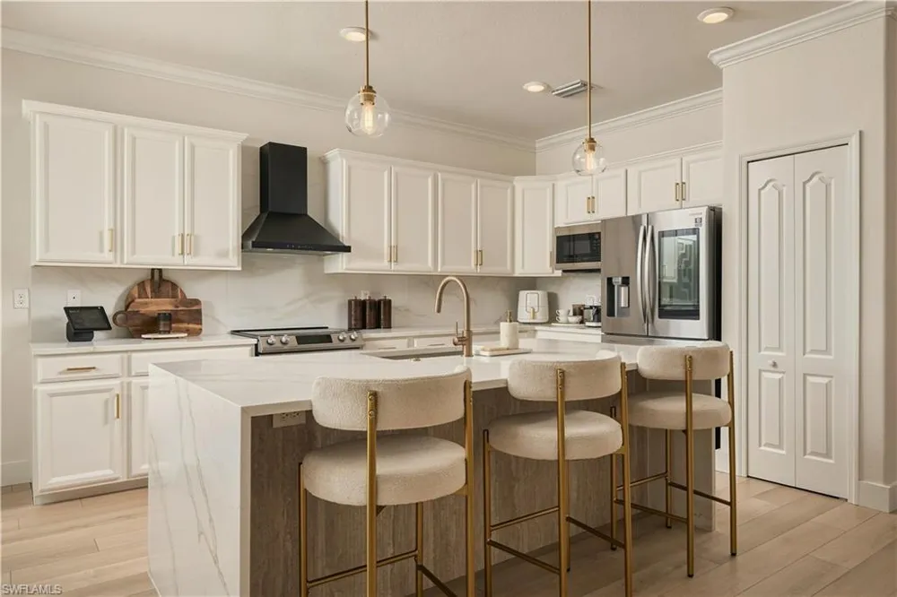2109 Clementine Street Naples, FL 34120