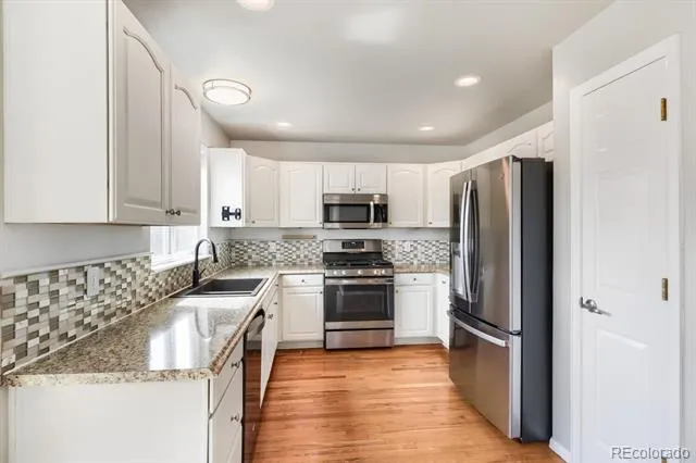 10338 Blue Heron Court Highlands Ranch, CO 80129