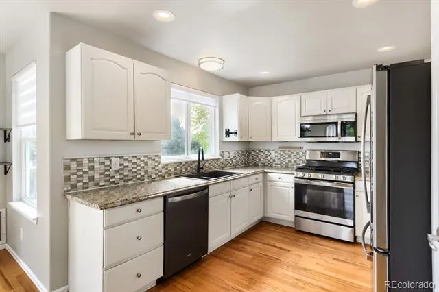 10338 Blue Heron Court Highlands Ranch, CO 80129
