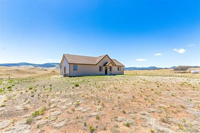 990 Easton Road Hartsel, CO 80440