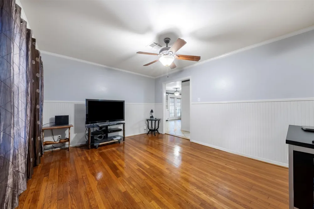 5519 Cheshire Lane Houston, TX 77092
