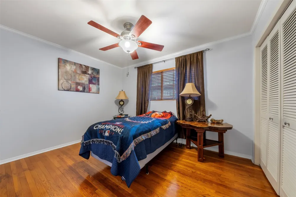 5519 Cheshire Lane Houston, TX 77092
