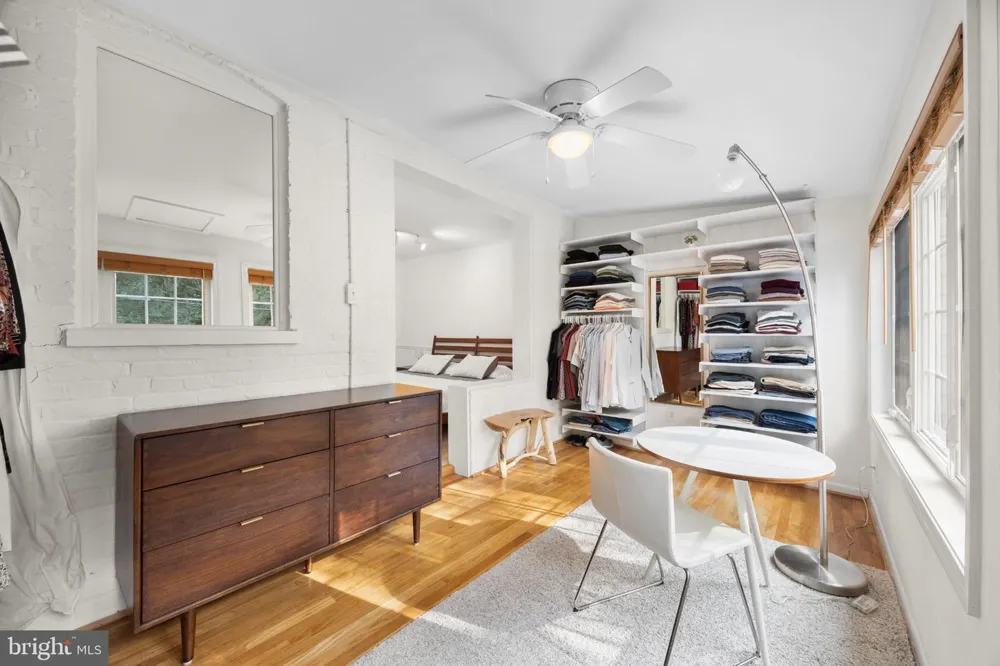 1930 37TH STREET NW Washington, DC 20007
